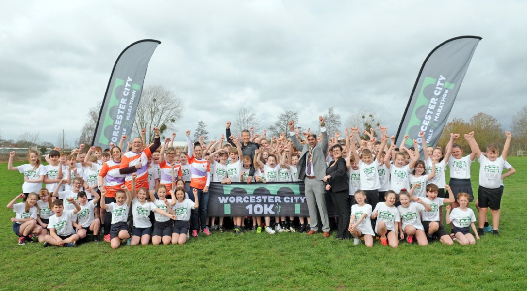 Celebrating the launch of the 2019 Air Products Worcester City Runs